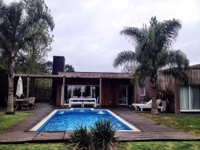 Linda casa en alquiler en barrio privado